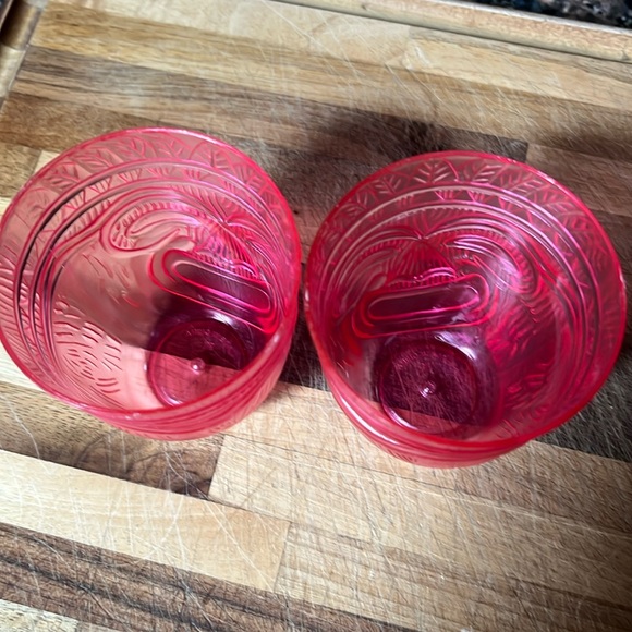 Tiki Shot Glasses Hawaiian Style Tiki Cup Plastic Stackable Shot Glasses party - Picture 4 of 6